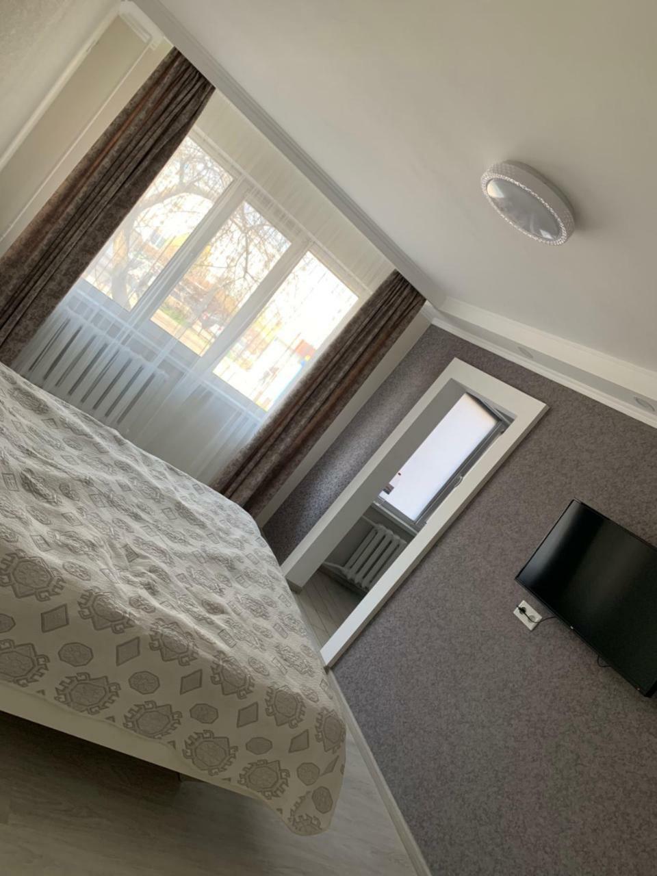 Apartments On Priportovaya,35 Cserkaszi Kültér fotó